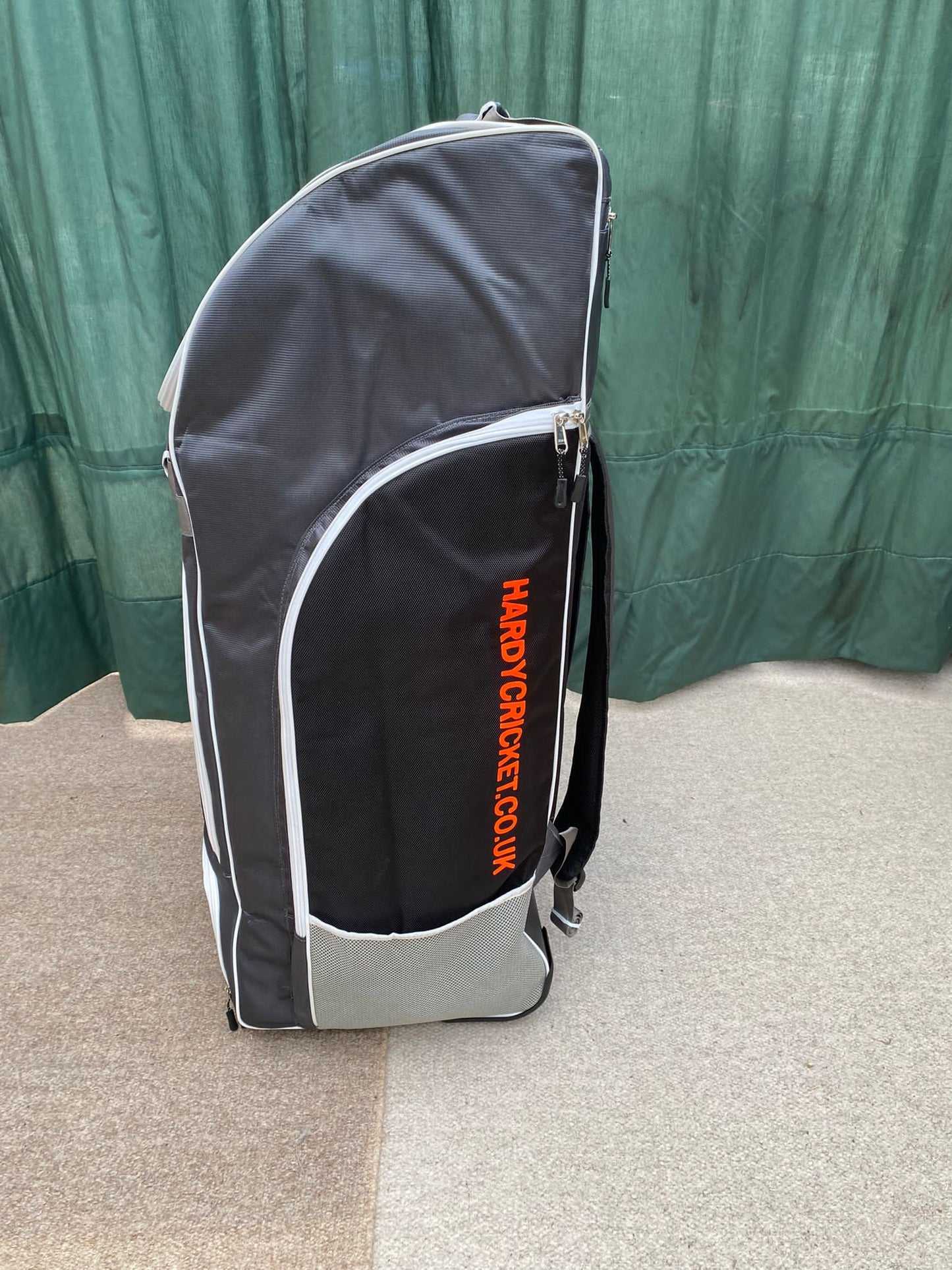 Champ Backpack (with wheels)