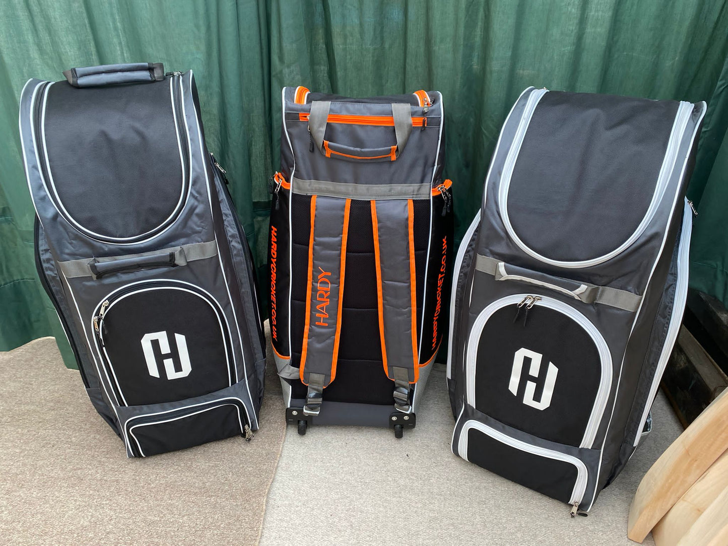 Champ Backpack (with wheels)