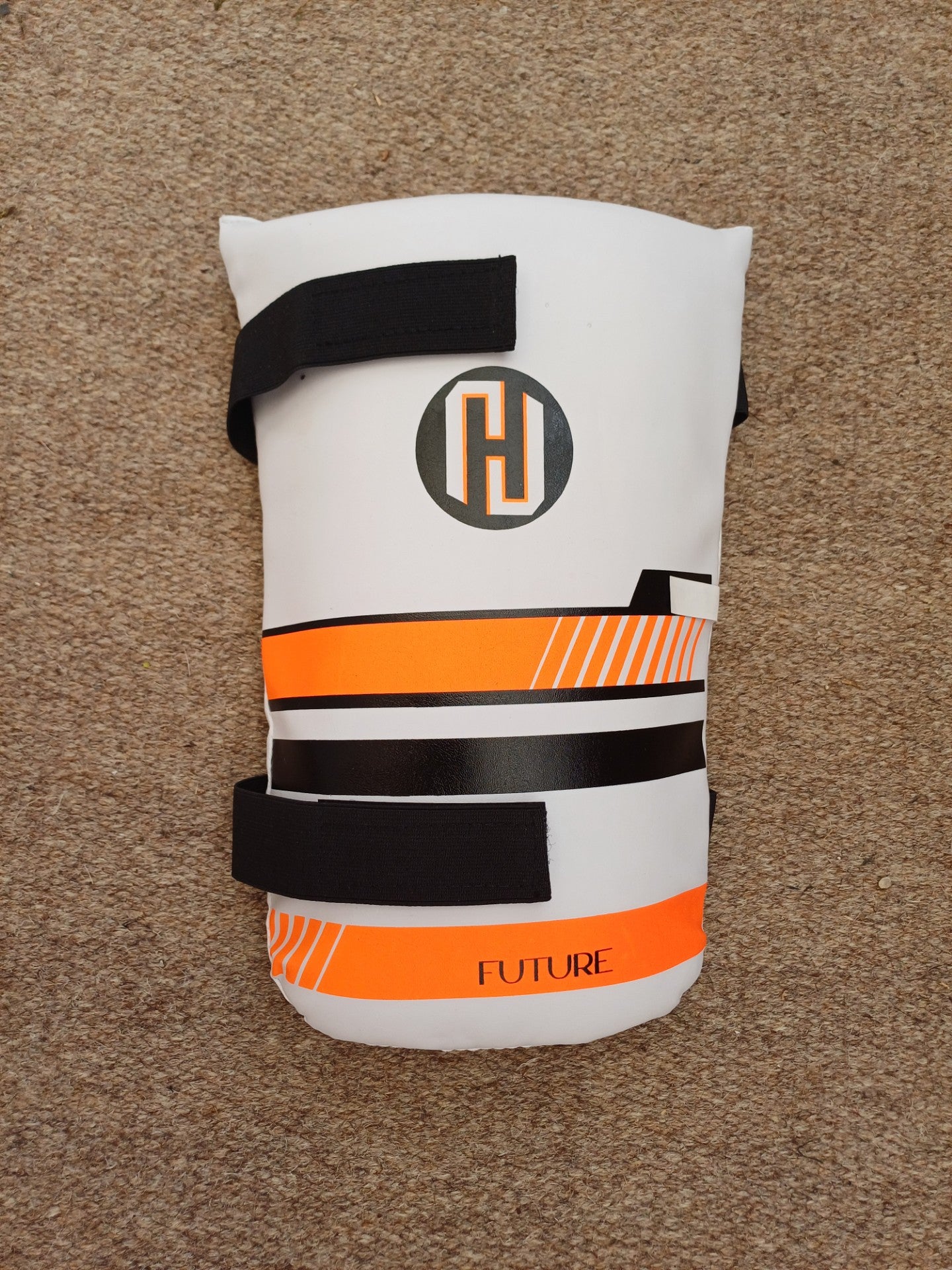 Future Thigh Pad